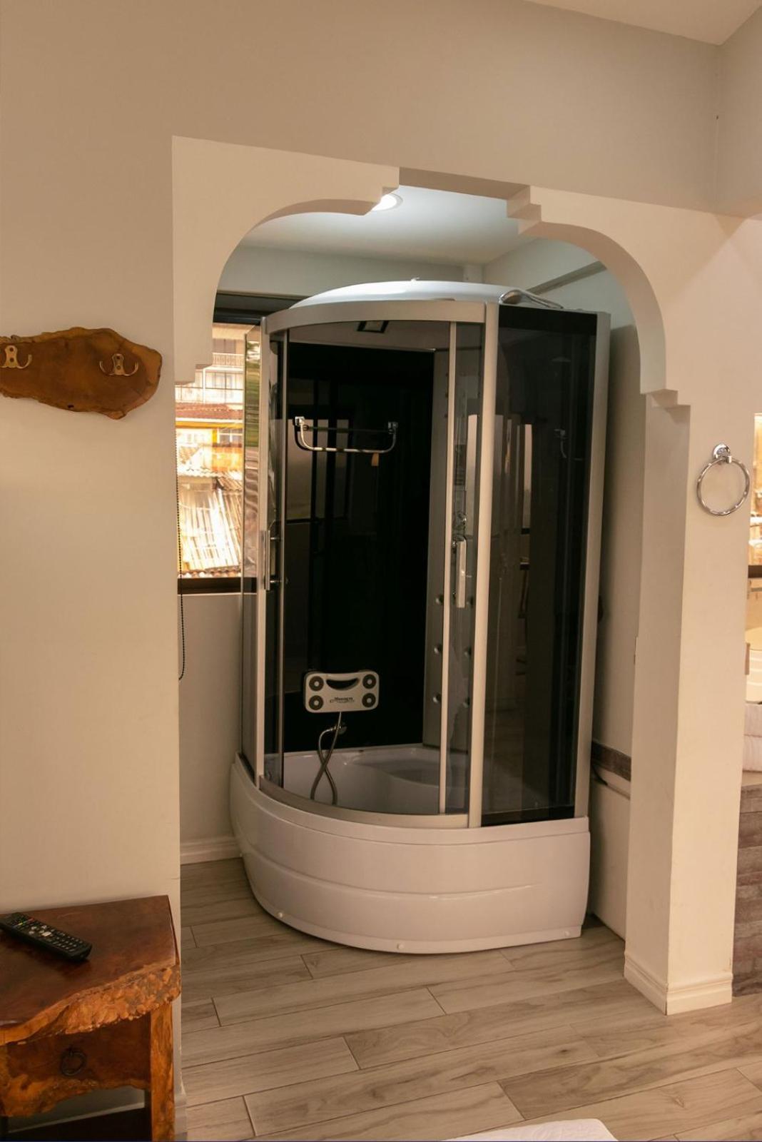 Casa Hotel Alicia 菲兰迪亚 外观 照片