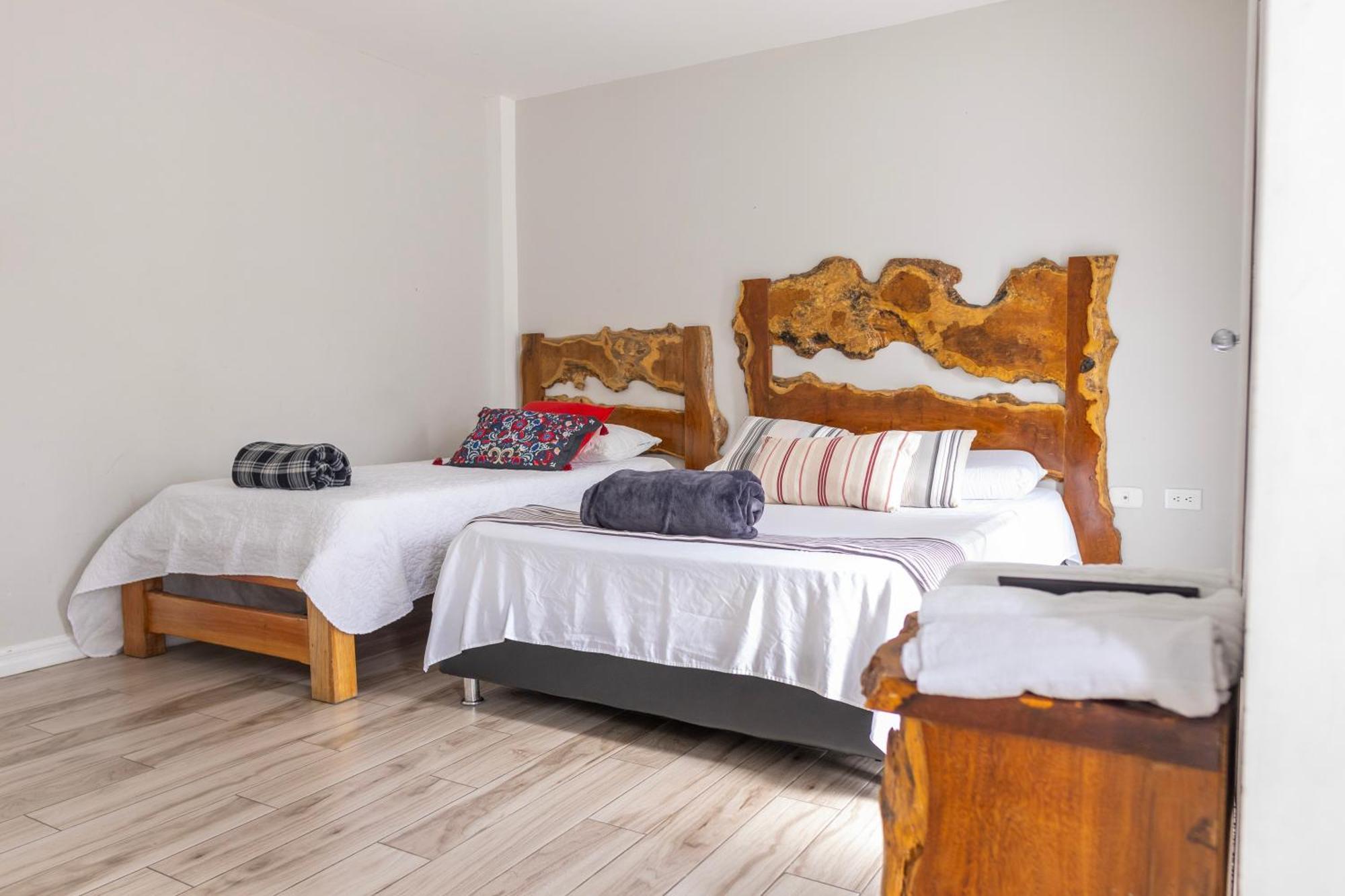 Casa Hotel Alicia 菲兰迪亚 外观 照片
